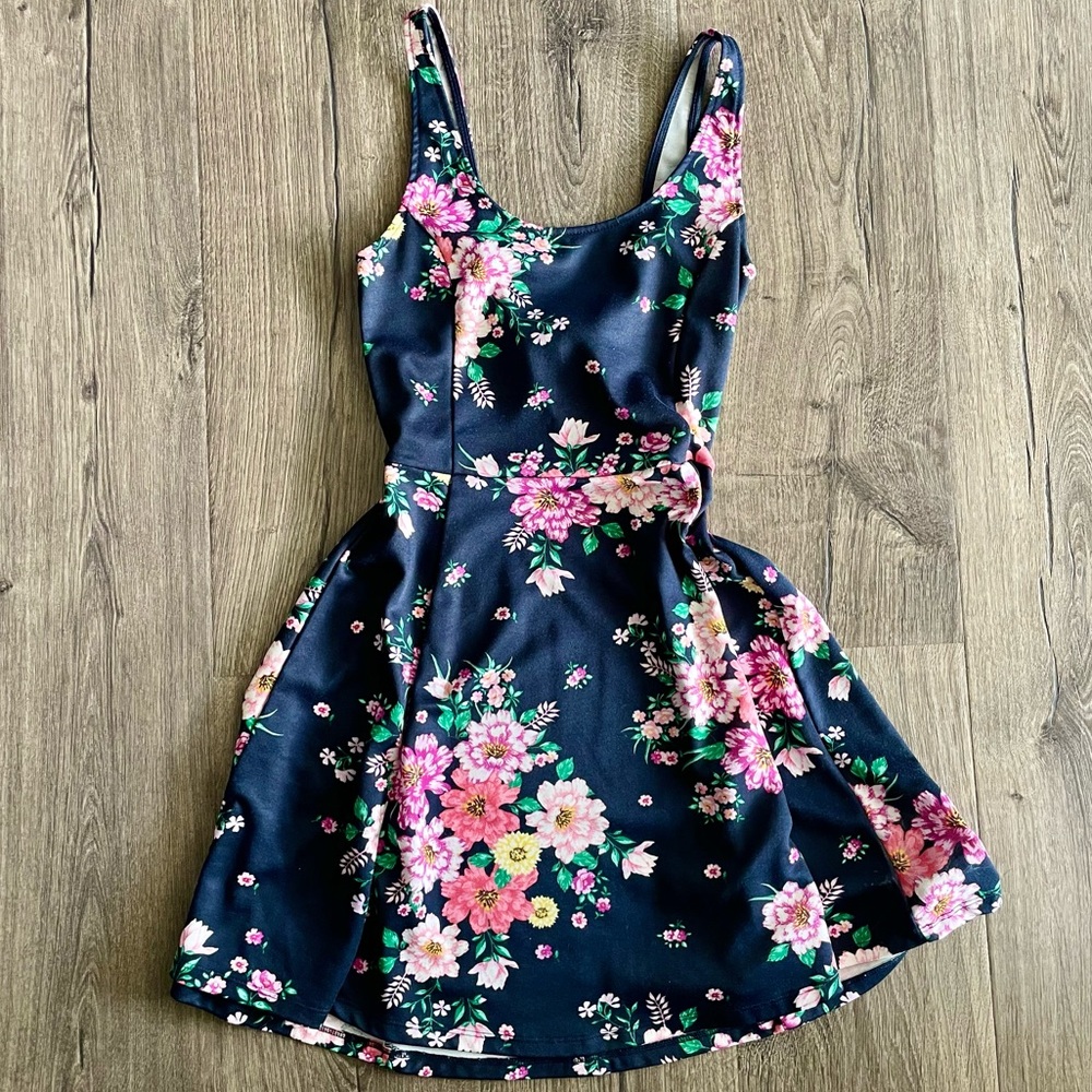 H&M Floral Sundress - Casual Dress